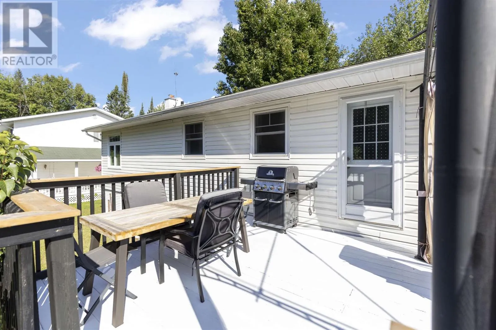 99 Havilland Shores DR