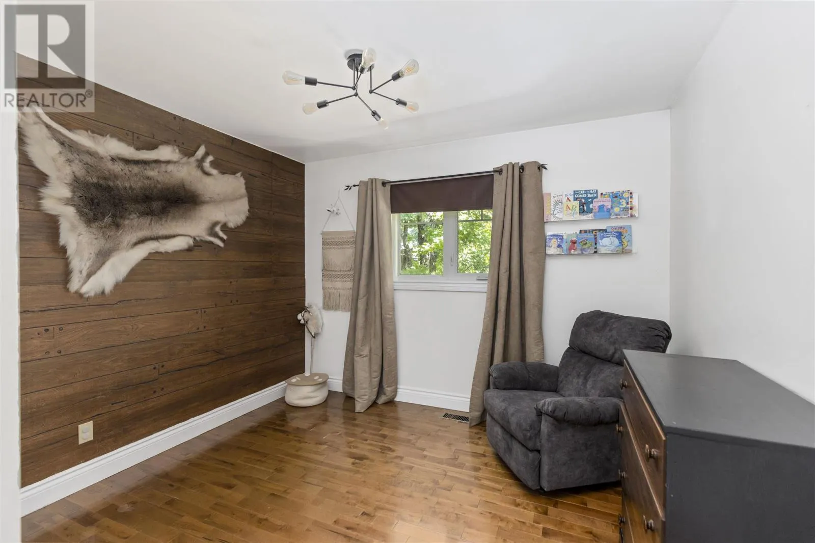 99 Havilland Shores DR