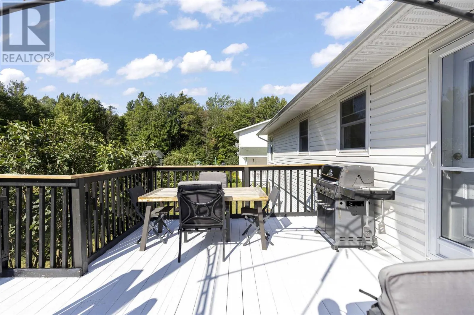 99 Havilland Shores DR