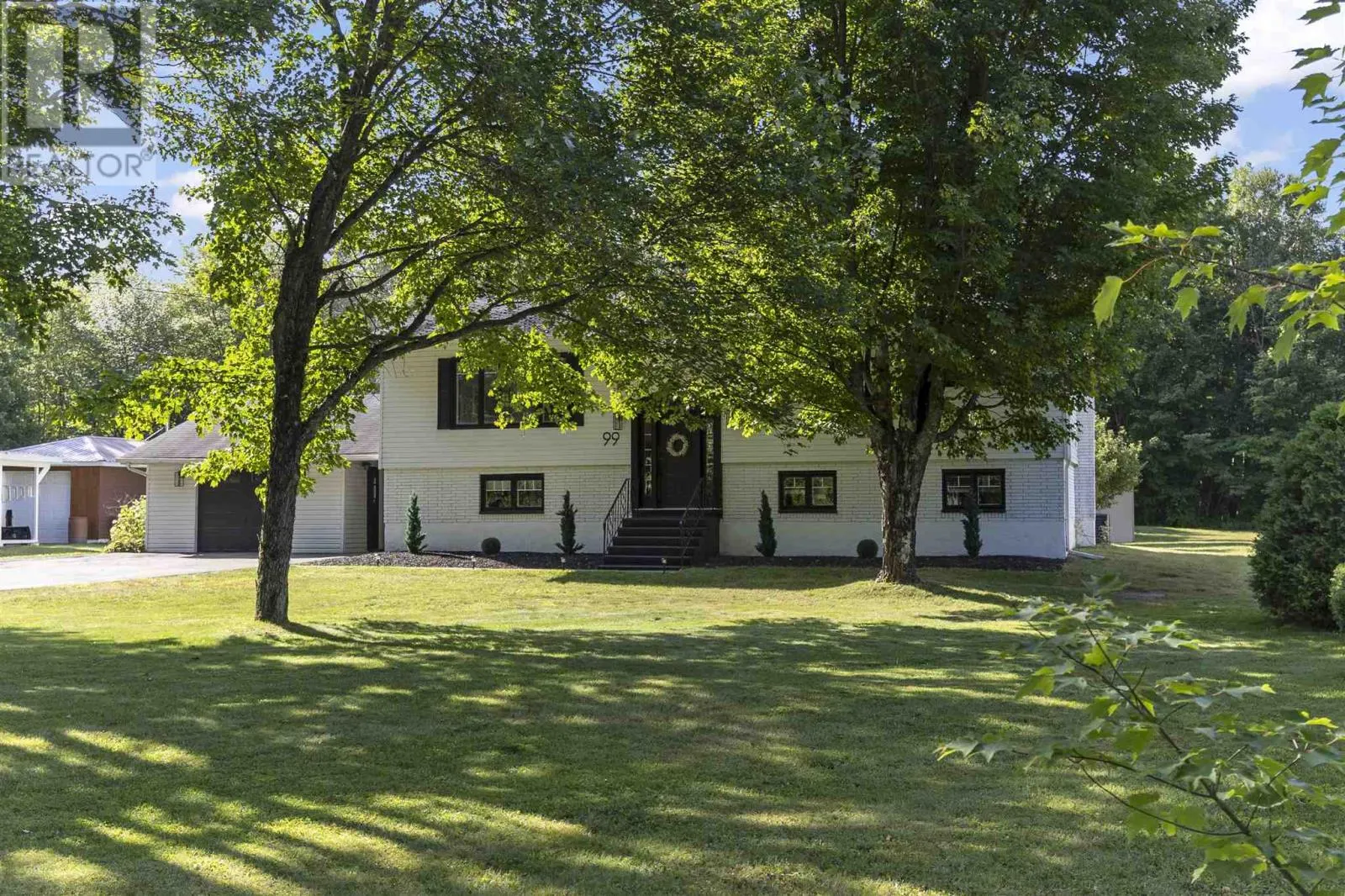 99 Havilland Shores DR