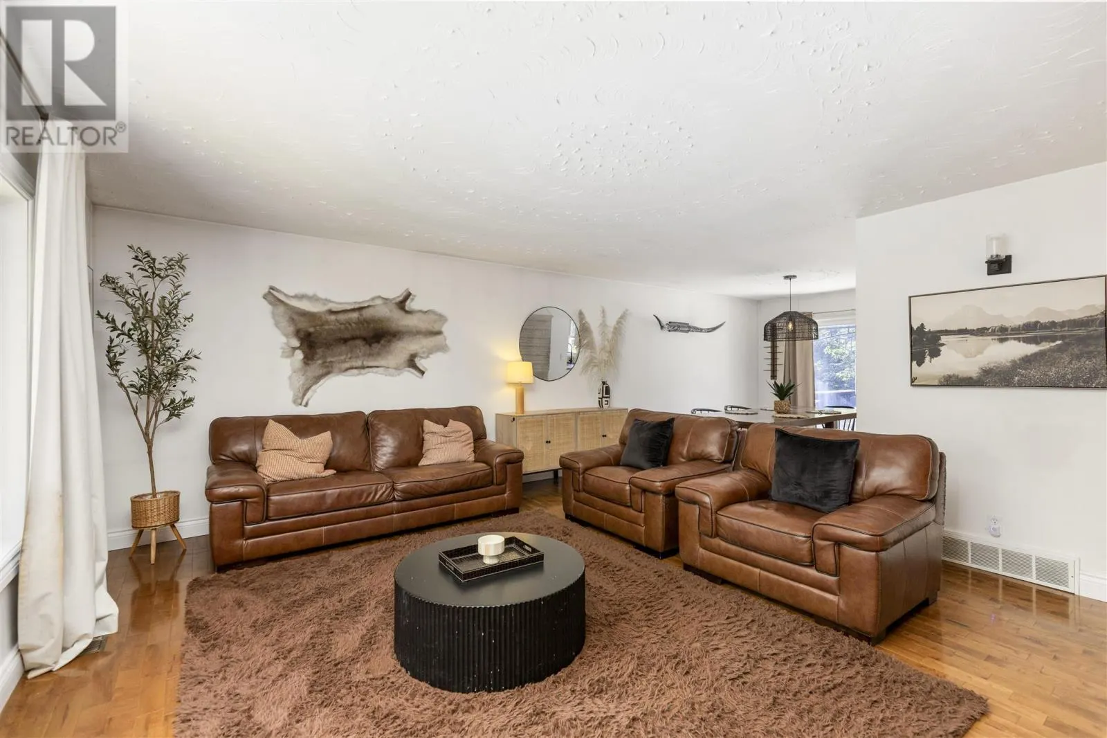 99 Havilland Shores DR