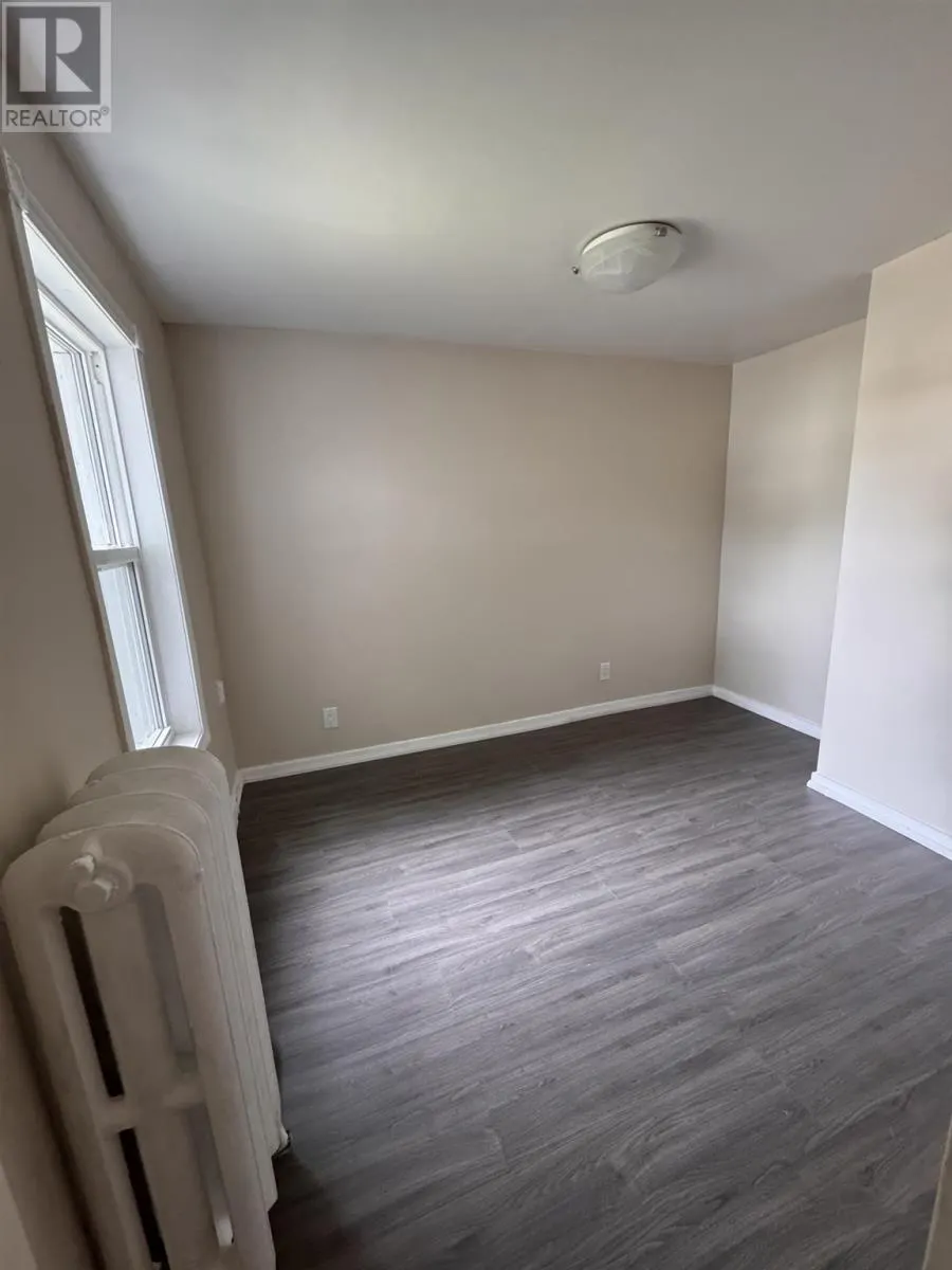 30 Grosvenor AVE