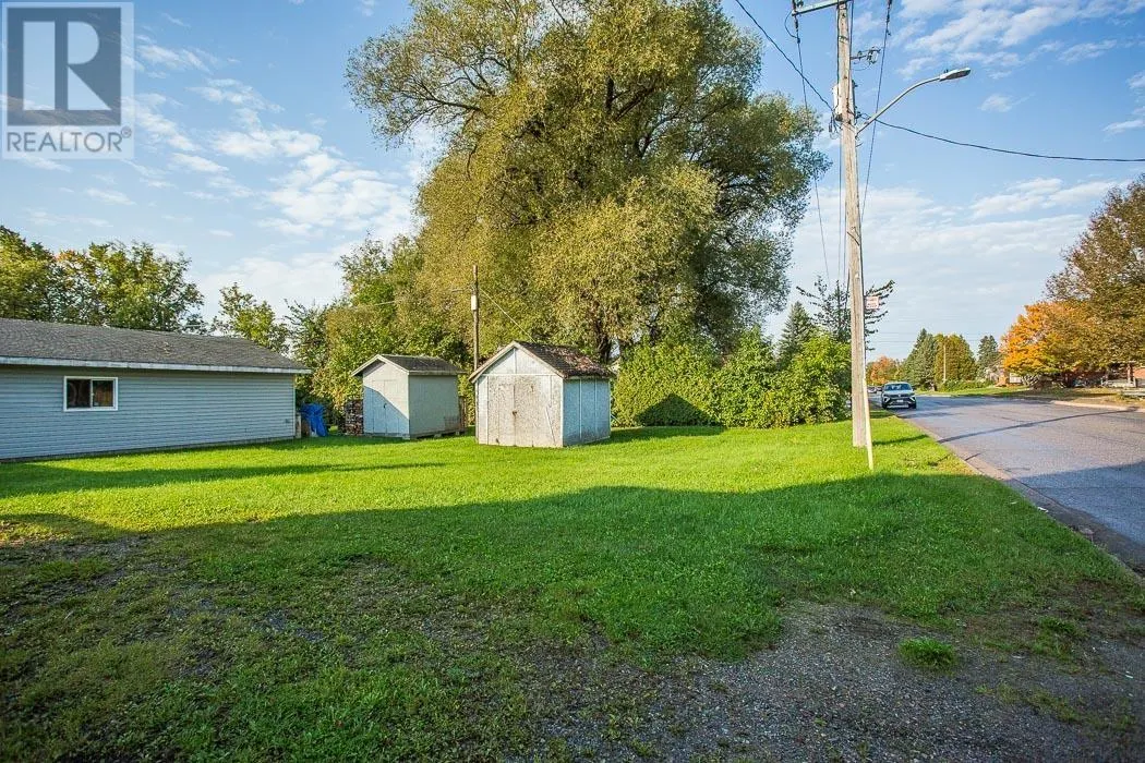 299 Goulais AVE