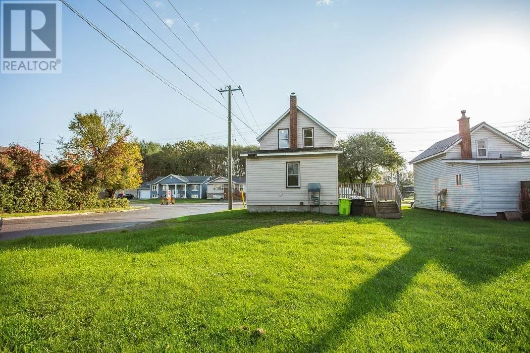 299 Goulais AVE