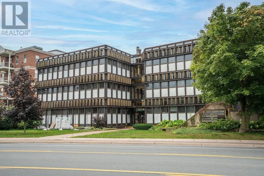 955 Queen Street E # 125