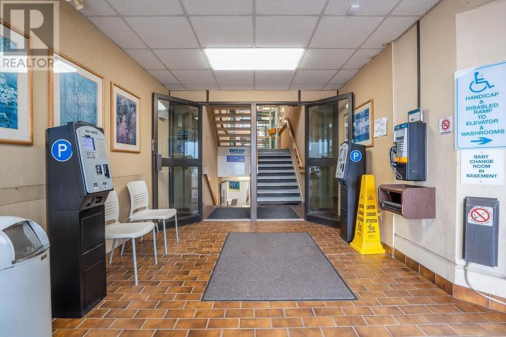 955 Queen Street E # 125