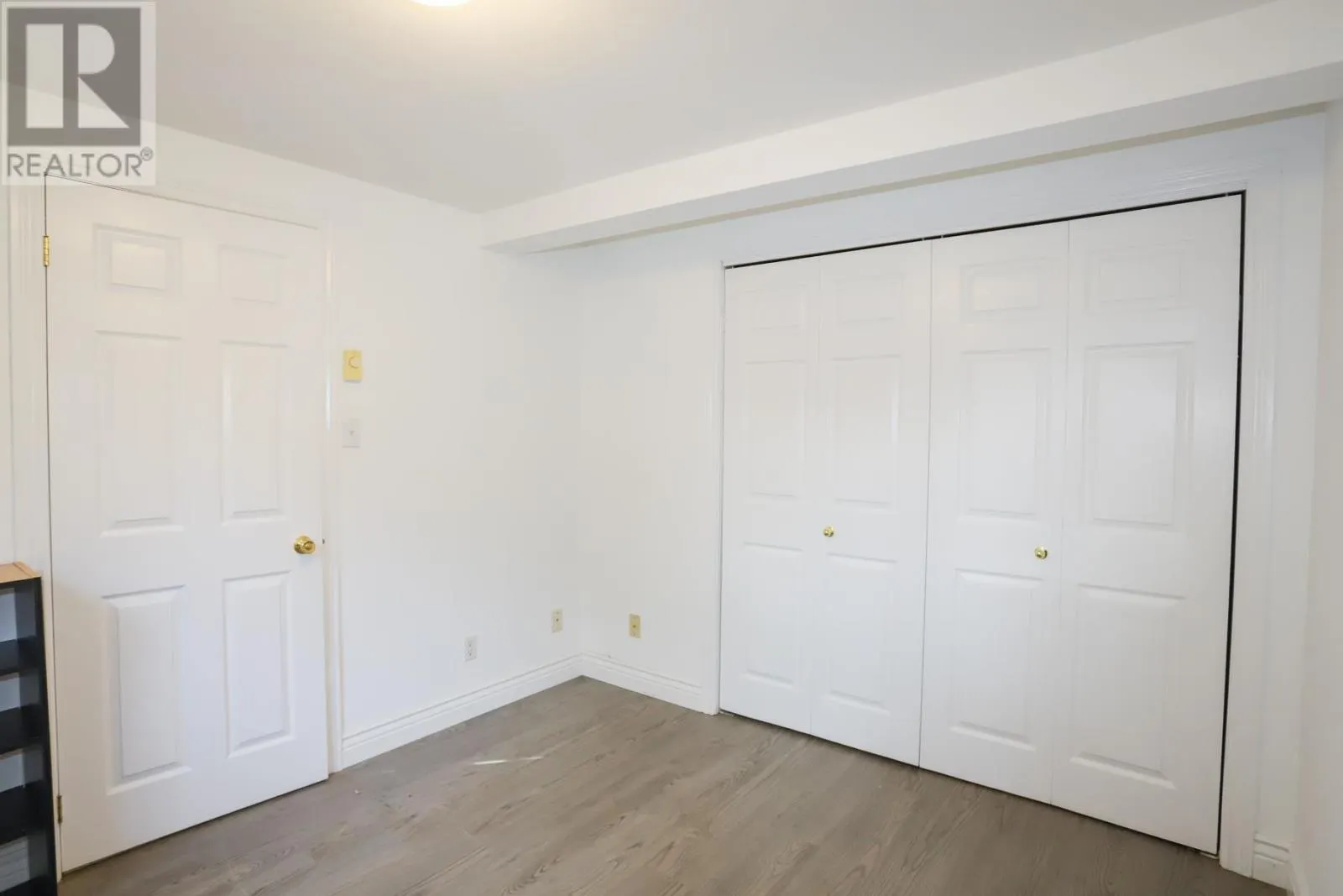 39 Hawthorne AVE