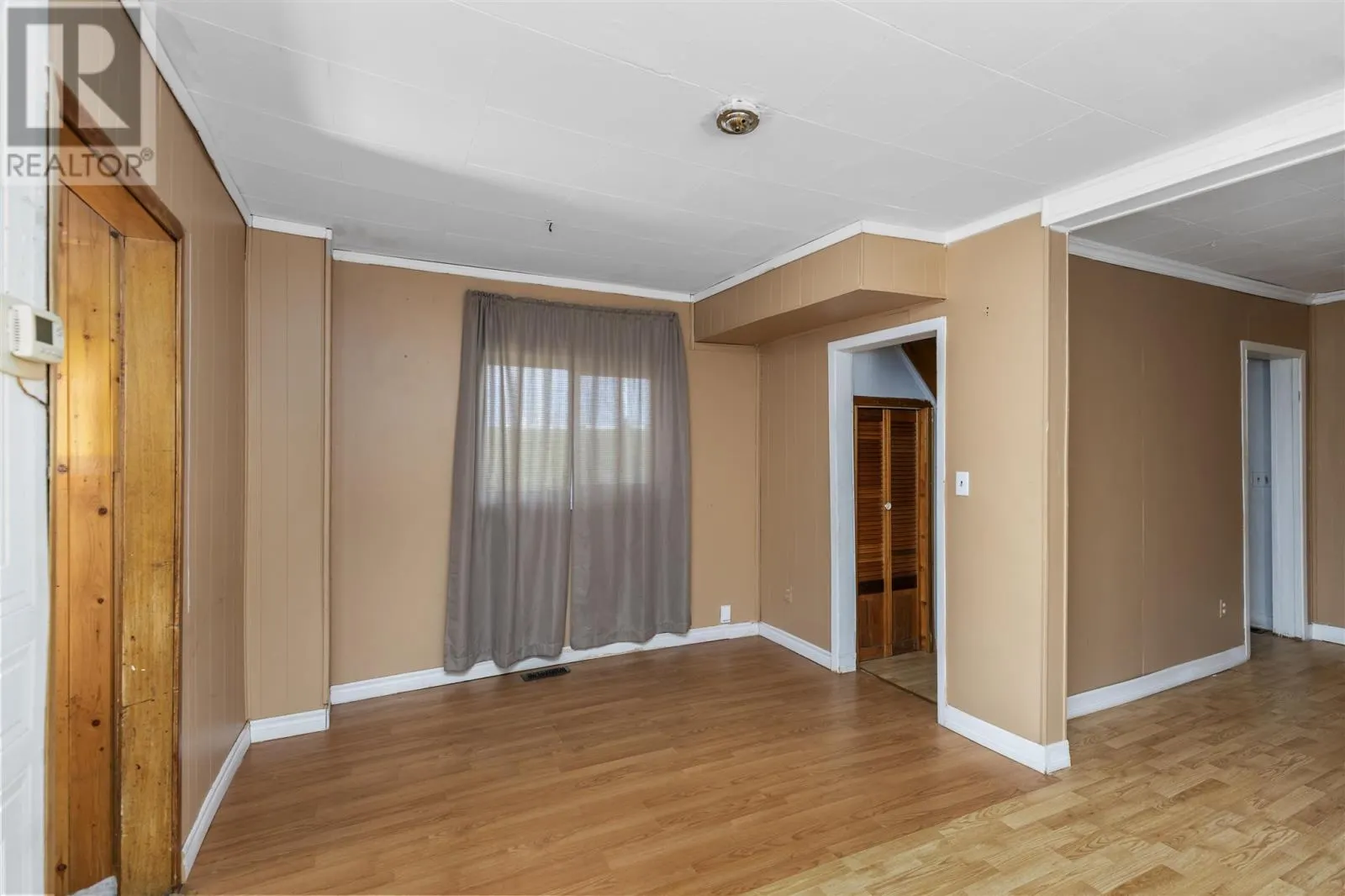 229 St. George's AVE