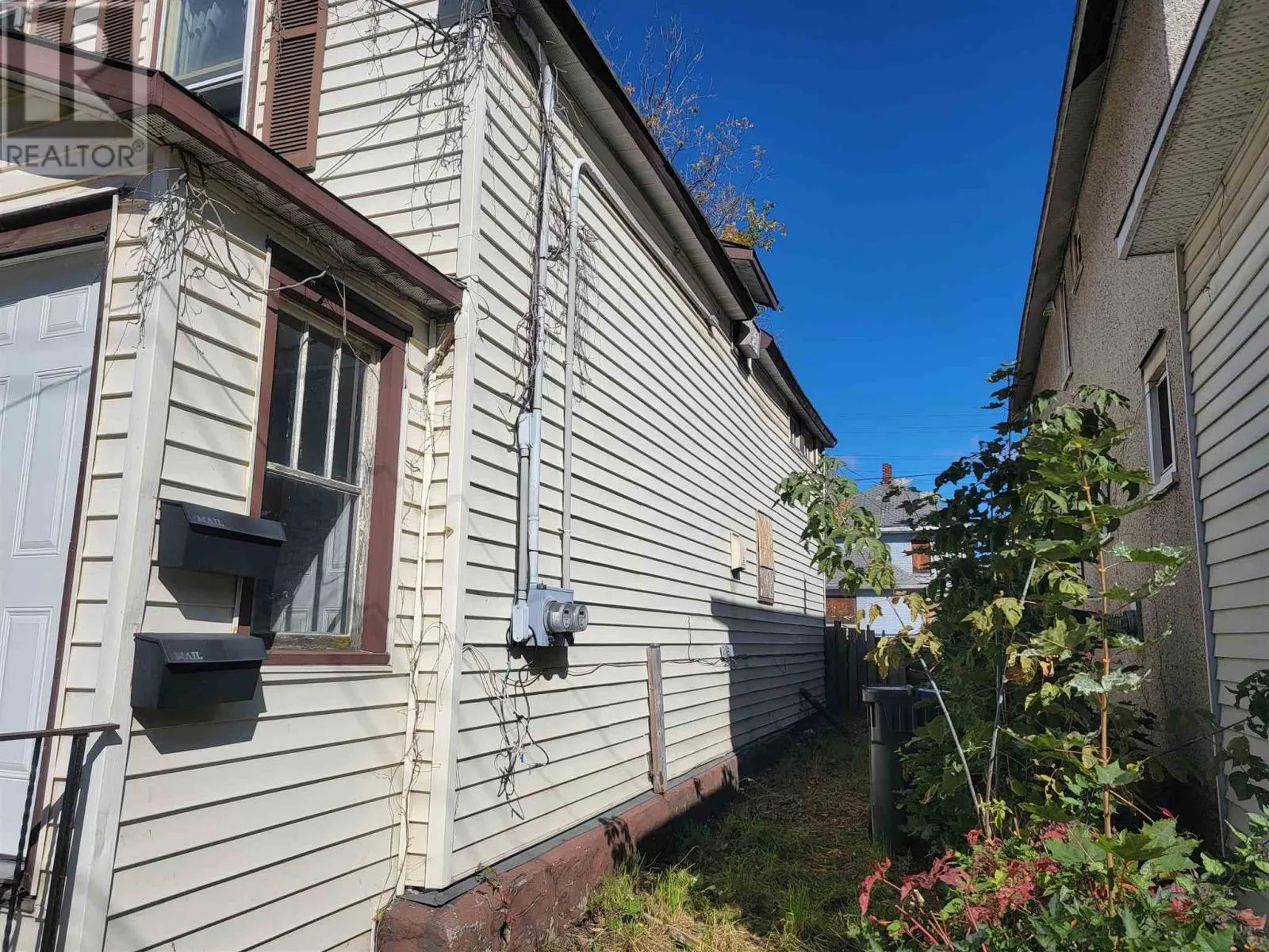 14 Grace ST