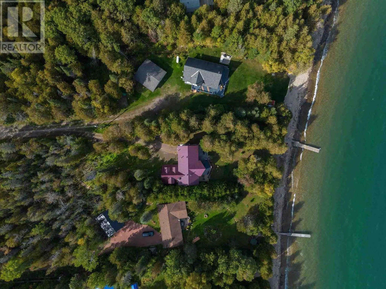 3882 Hamilton DR