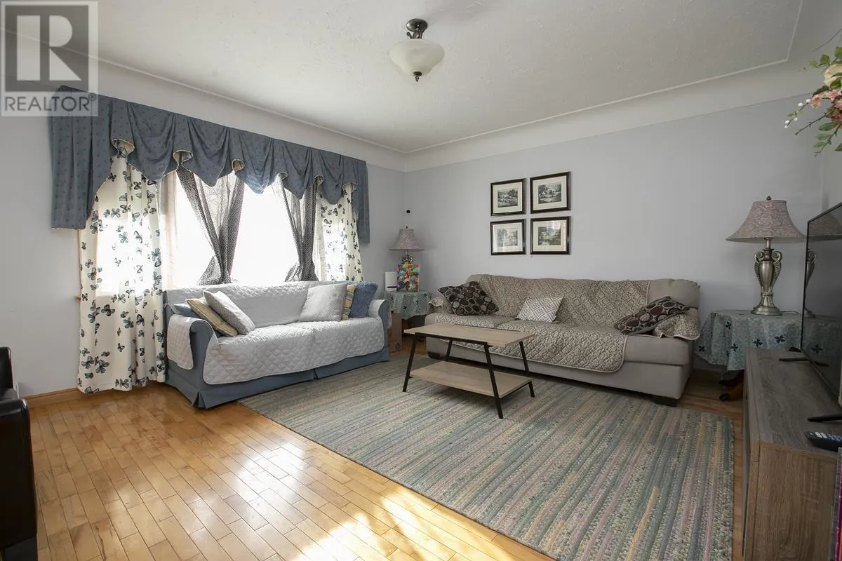 267 John ST