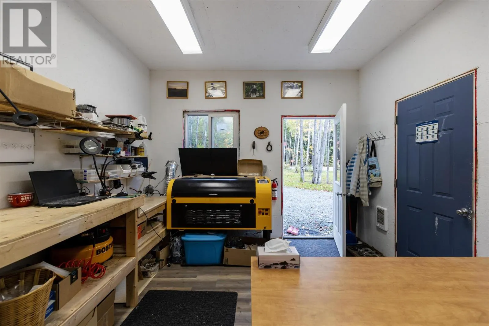 33 Pine Shores RD
