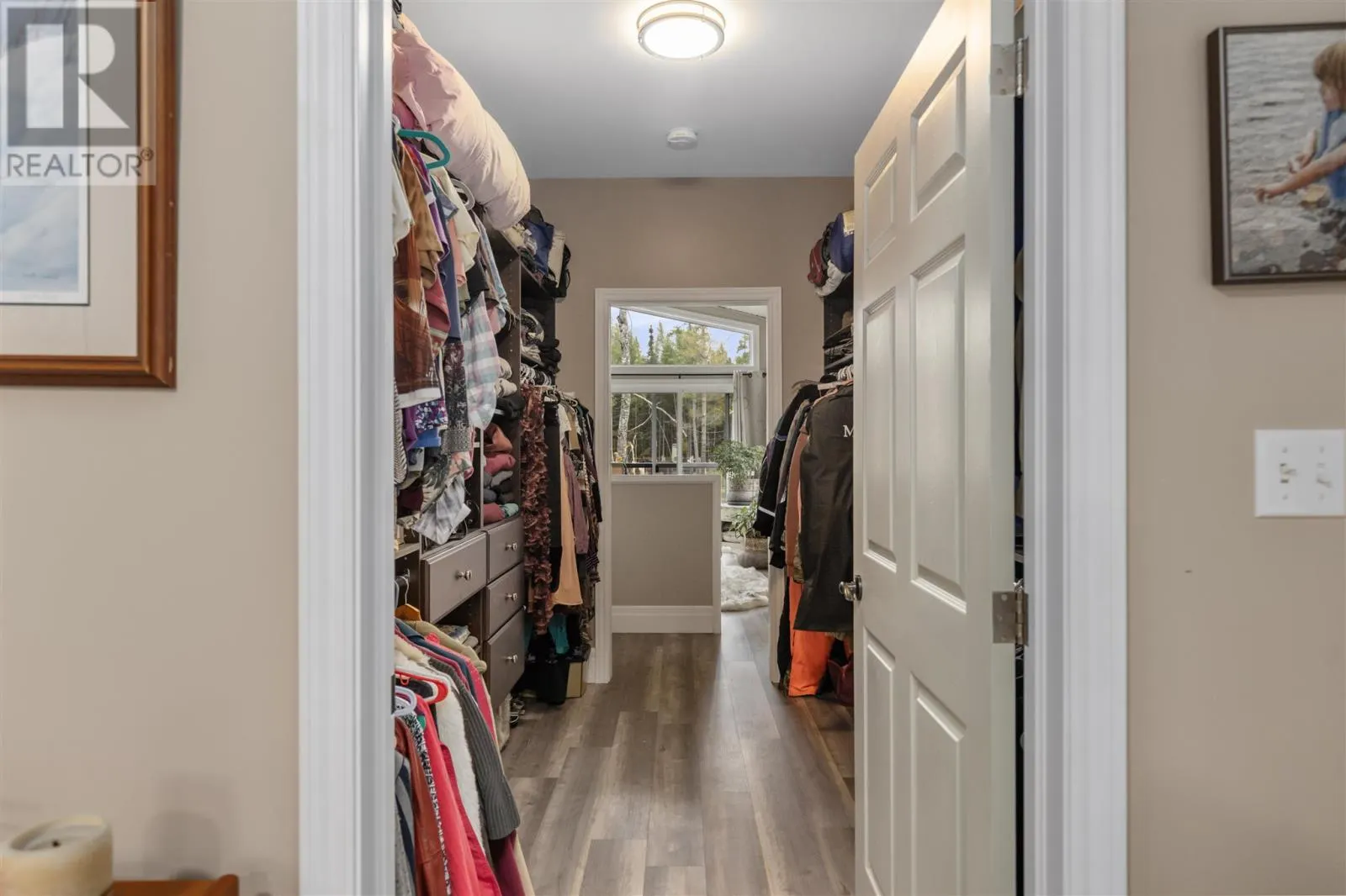 33 Pine Shores RD