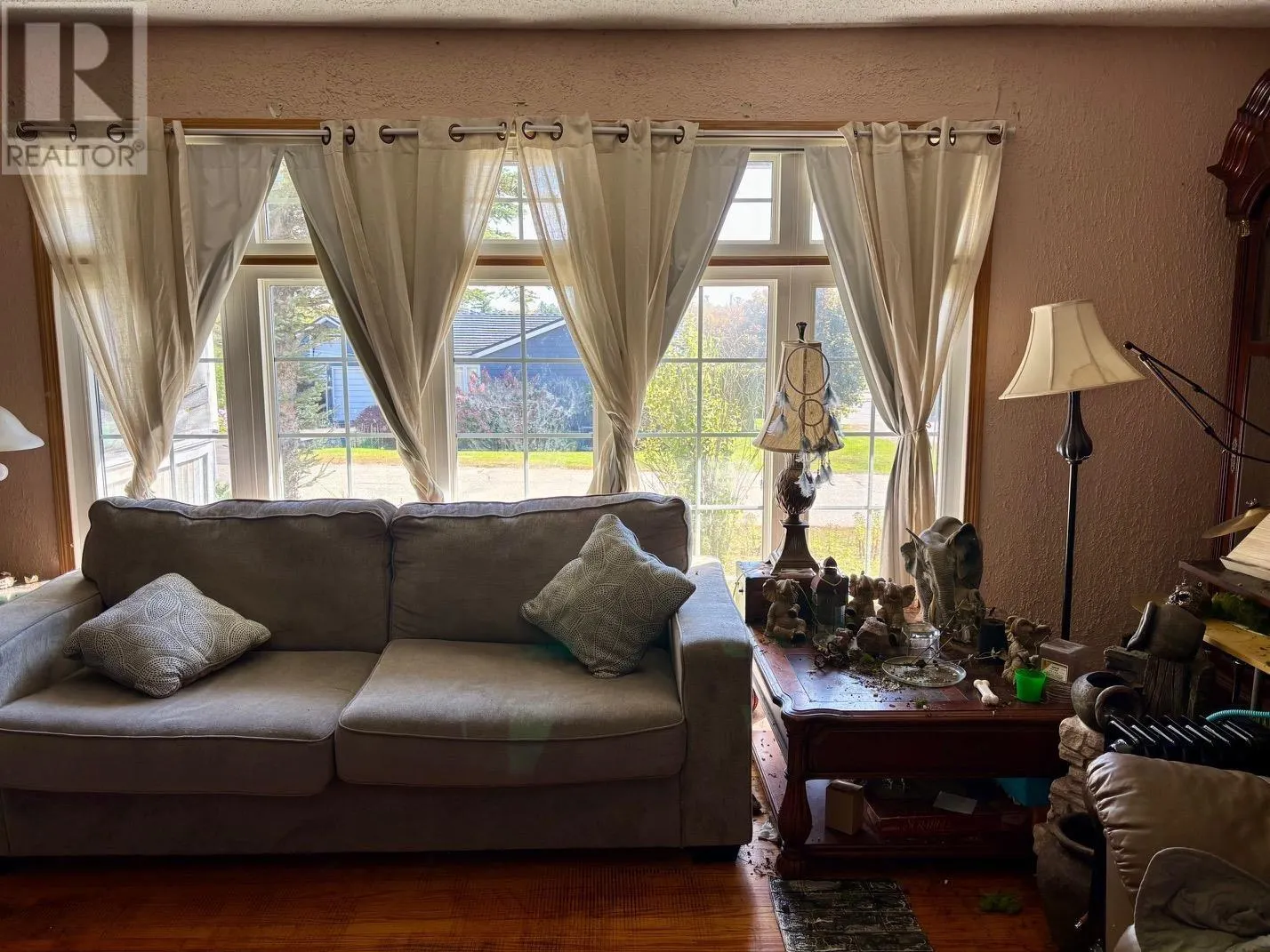 30 Denison RD