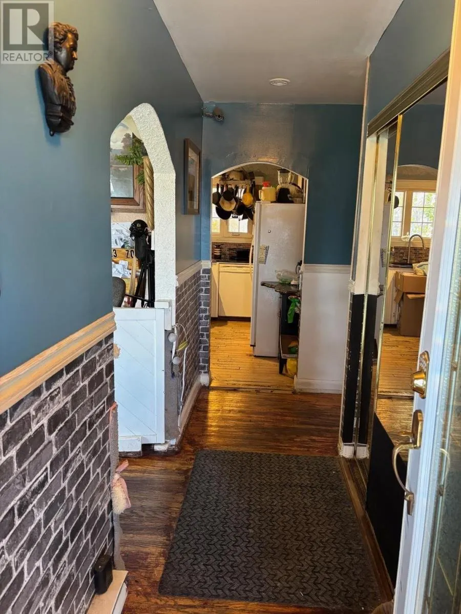 30 Denison RD