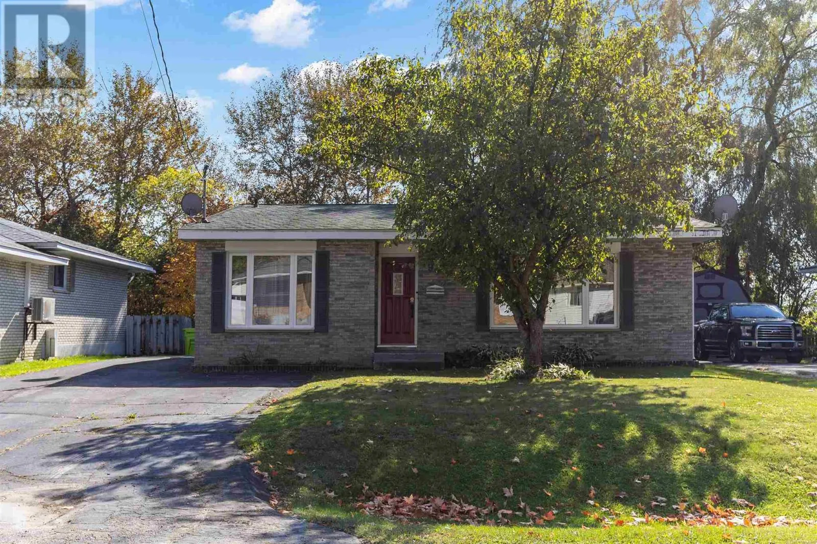 9 Creery AVE
