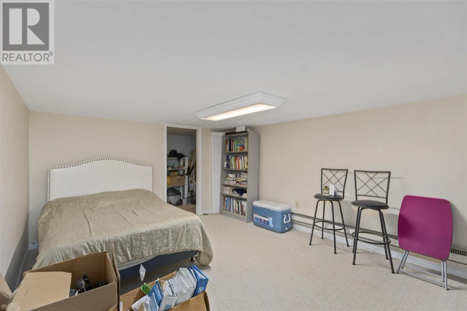 9 Creery AVE