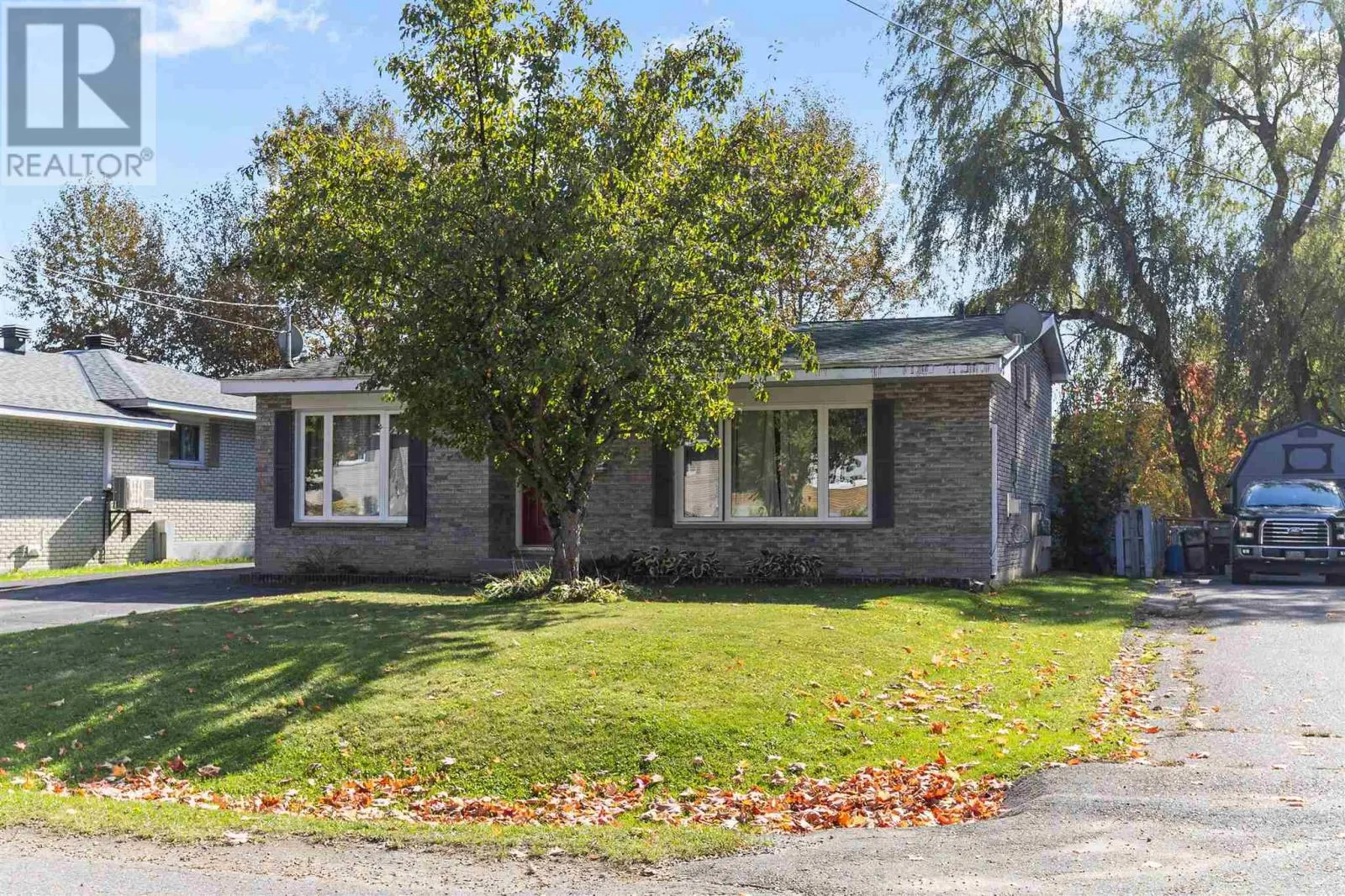 9 Creery AVE