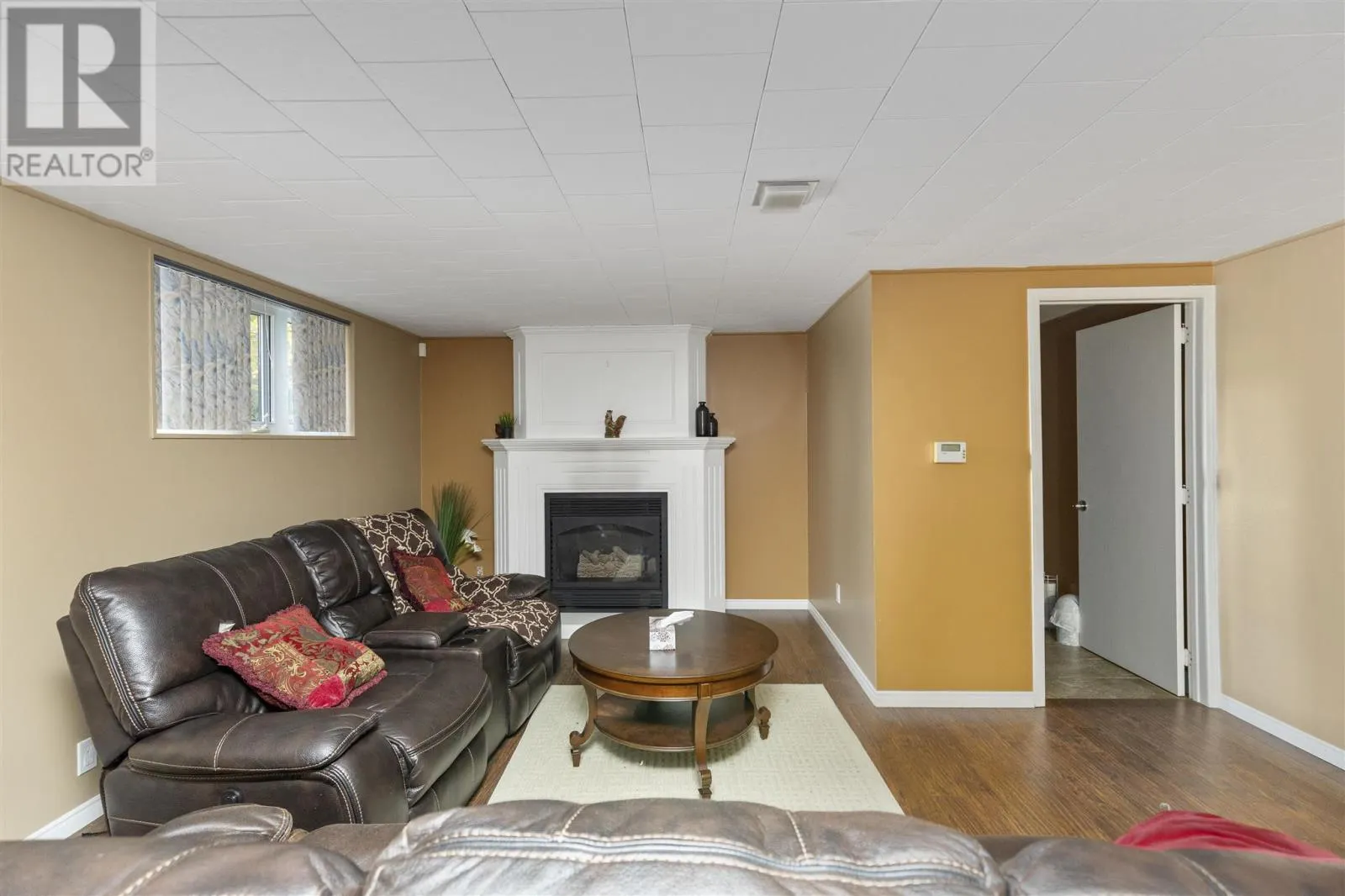 9 Creery AVE