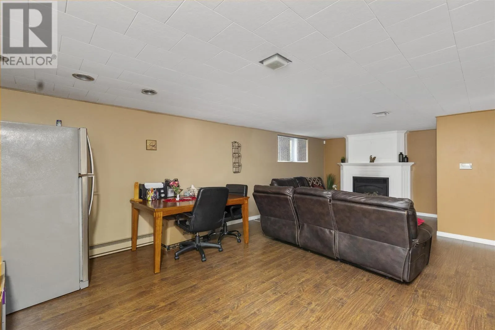 9 Creery AVE