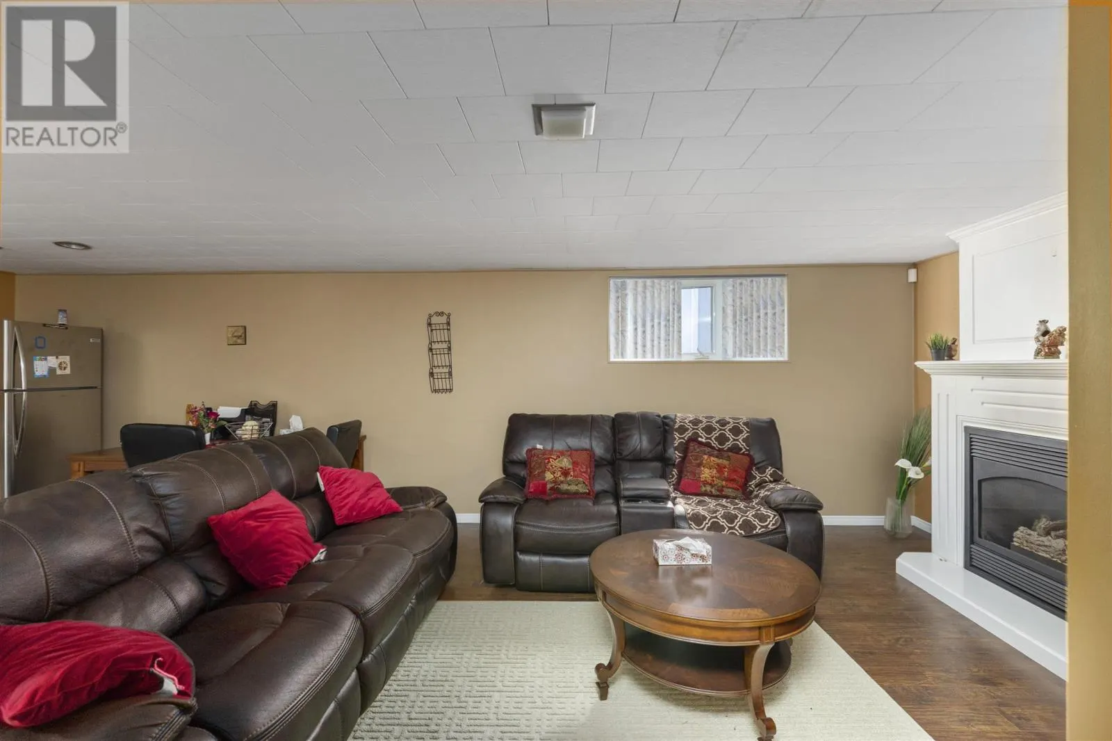 9 Creery AVE