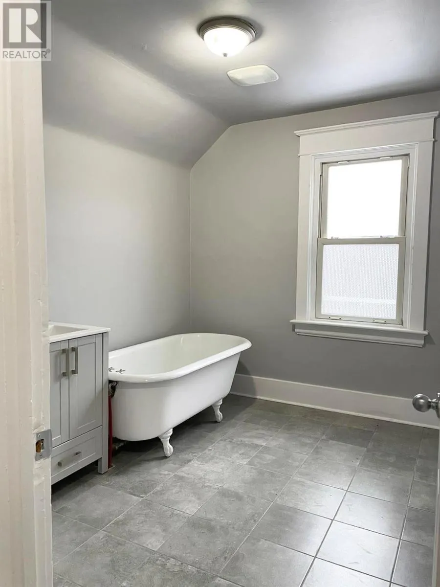 144 Central Park AVE