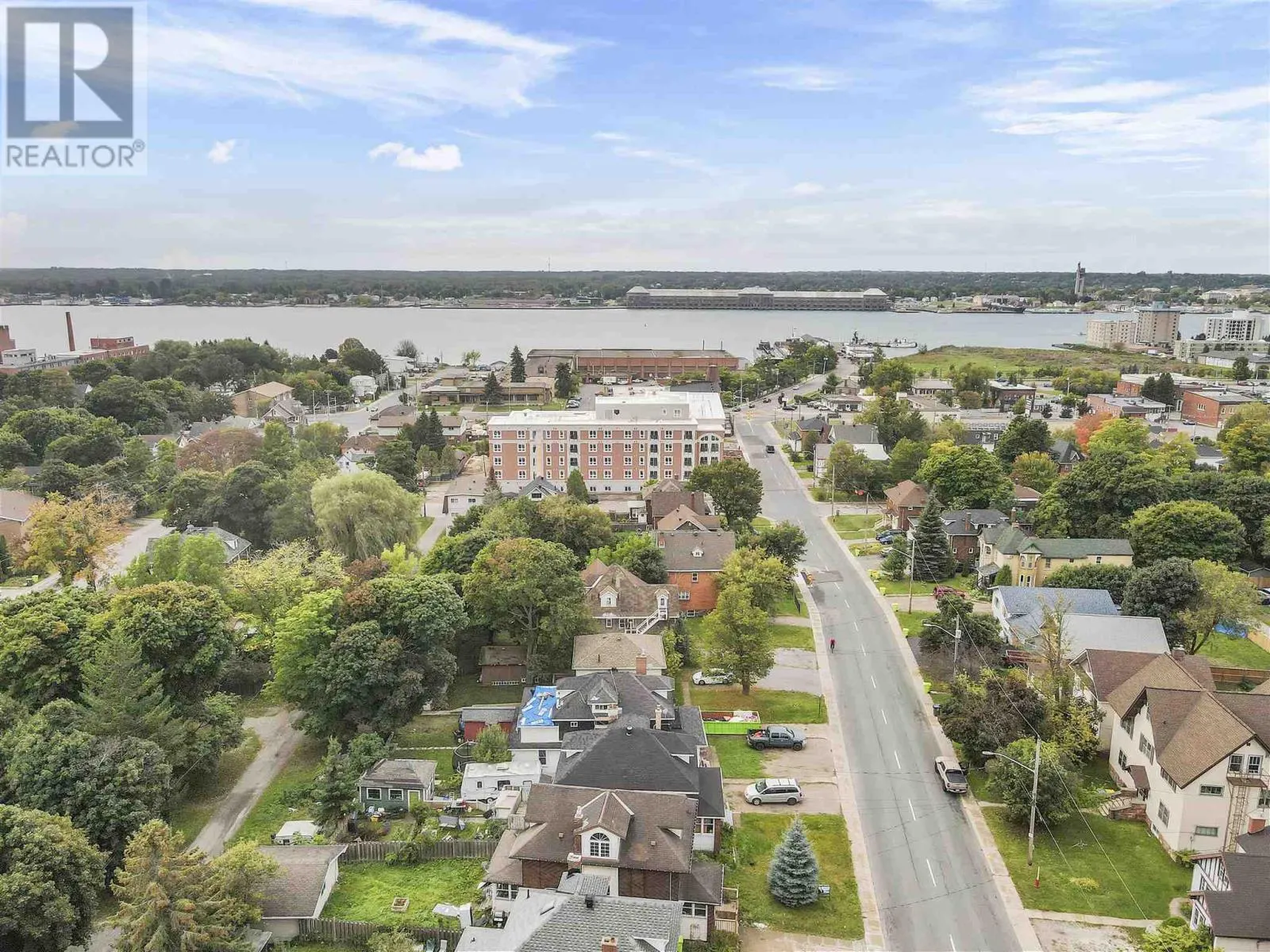 162 Pim ST