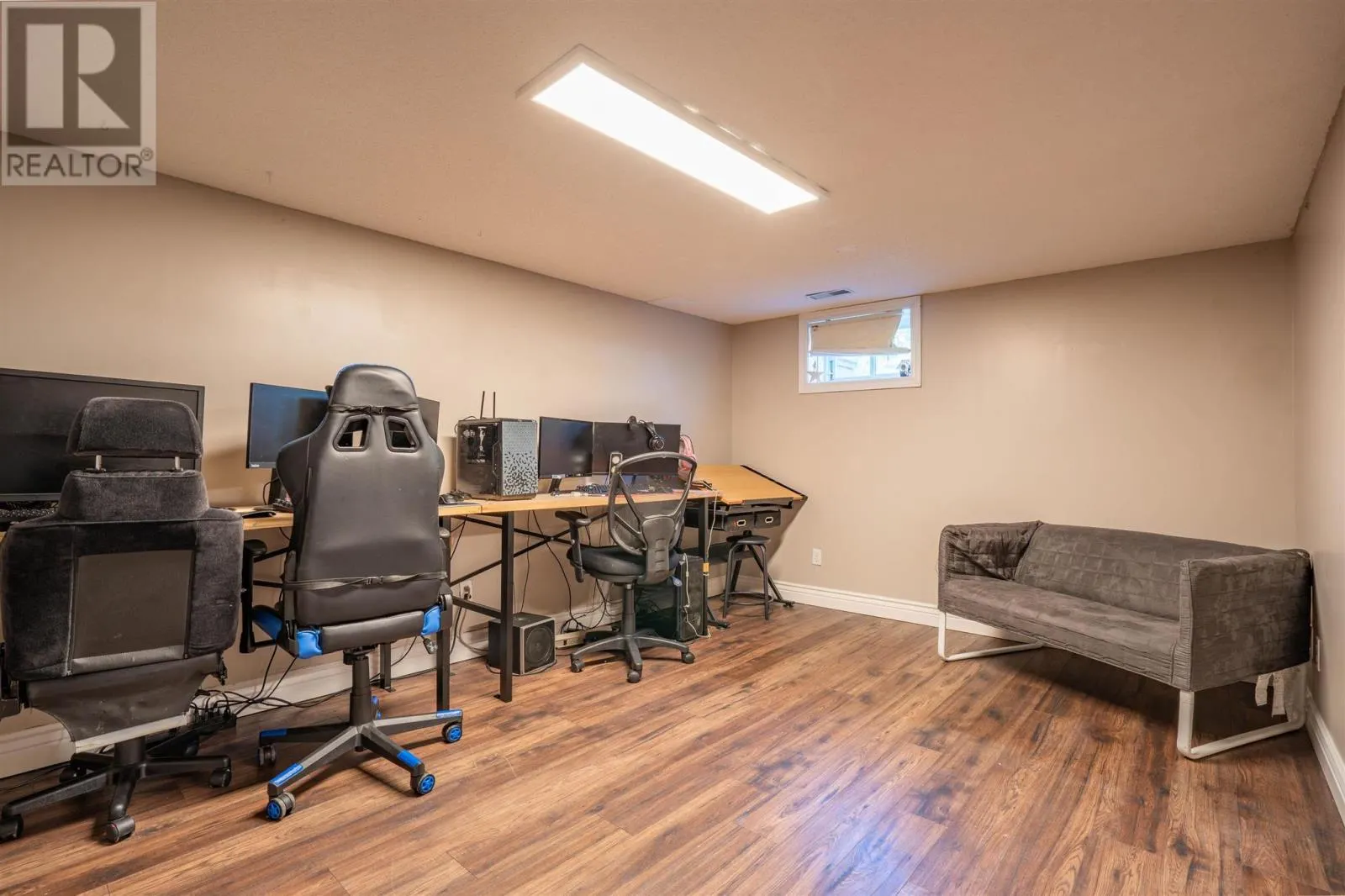 187 Promenade DR