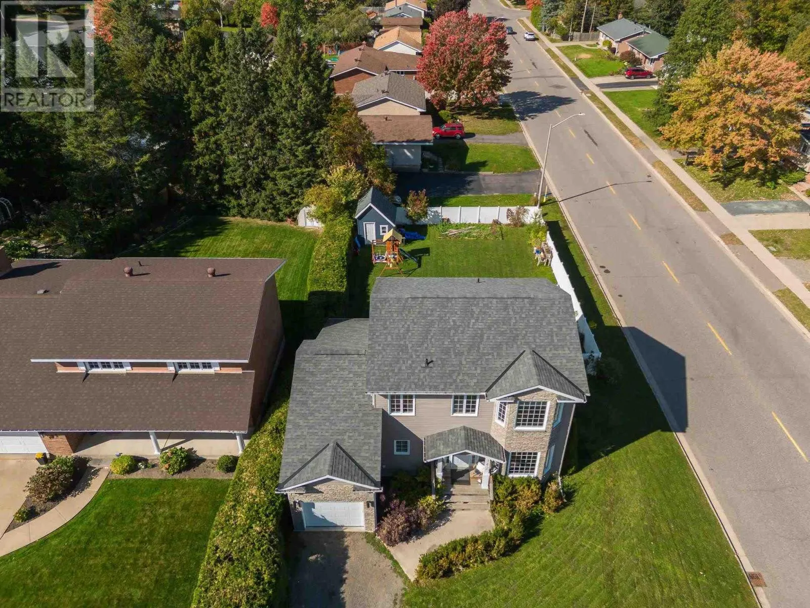142 Louise AVE