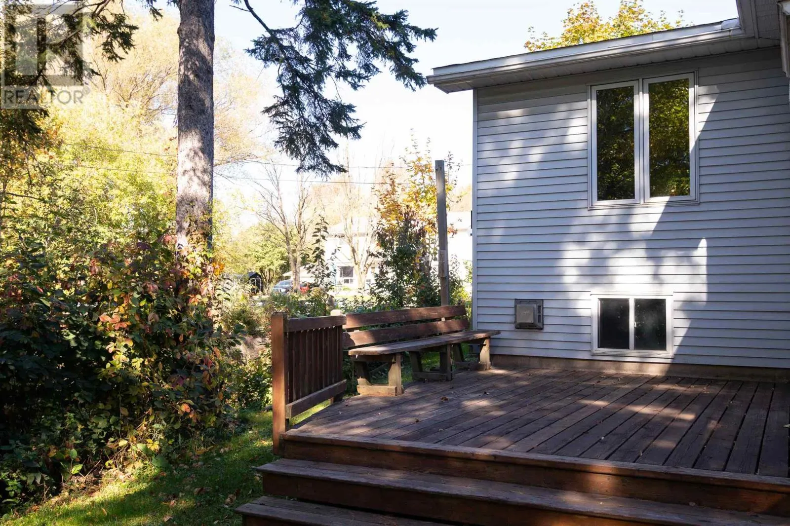 157 East Balfour ST