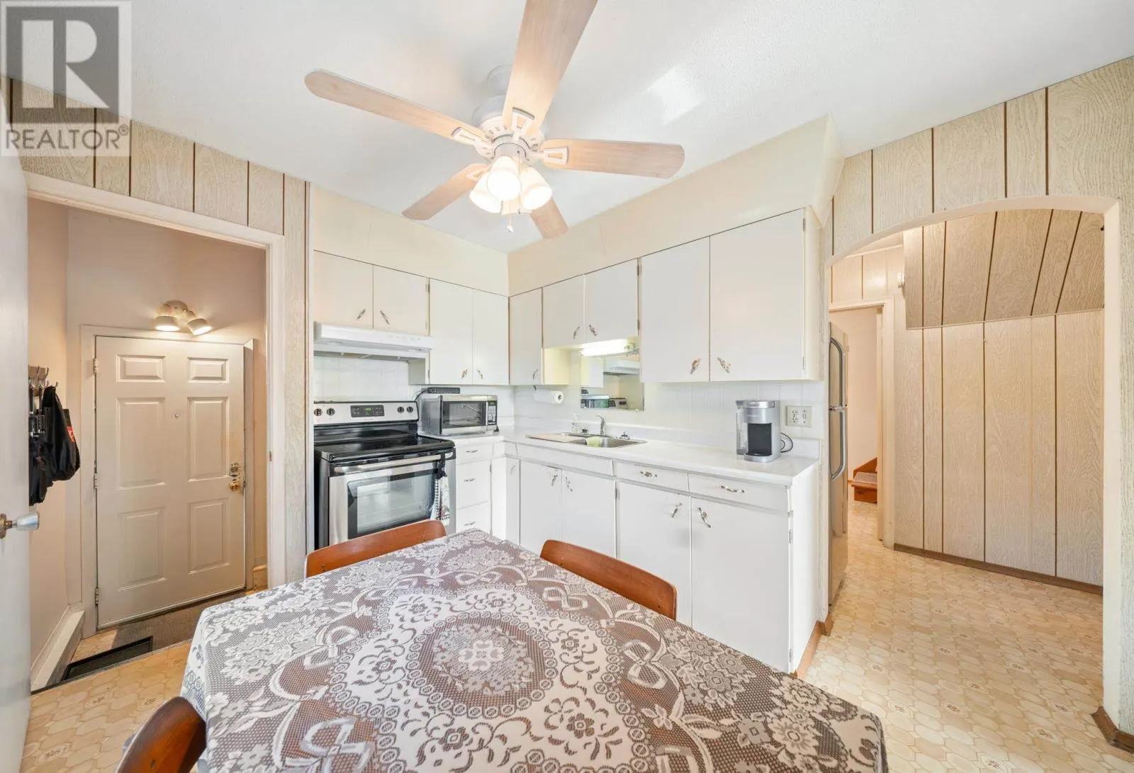 34 Elliott RD