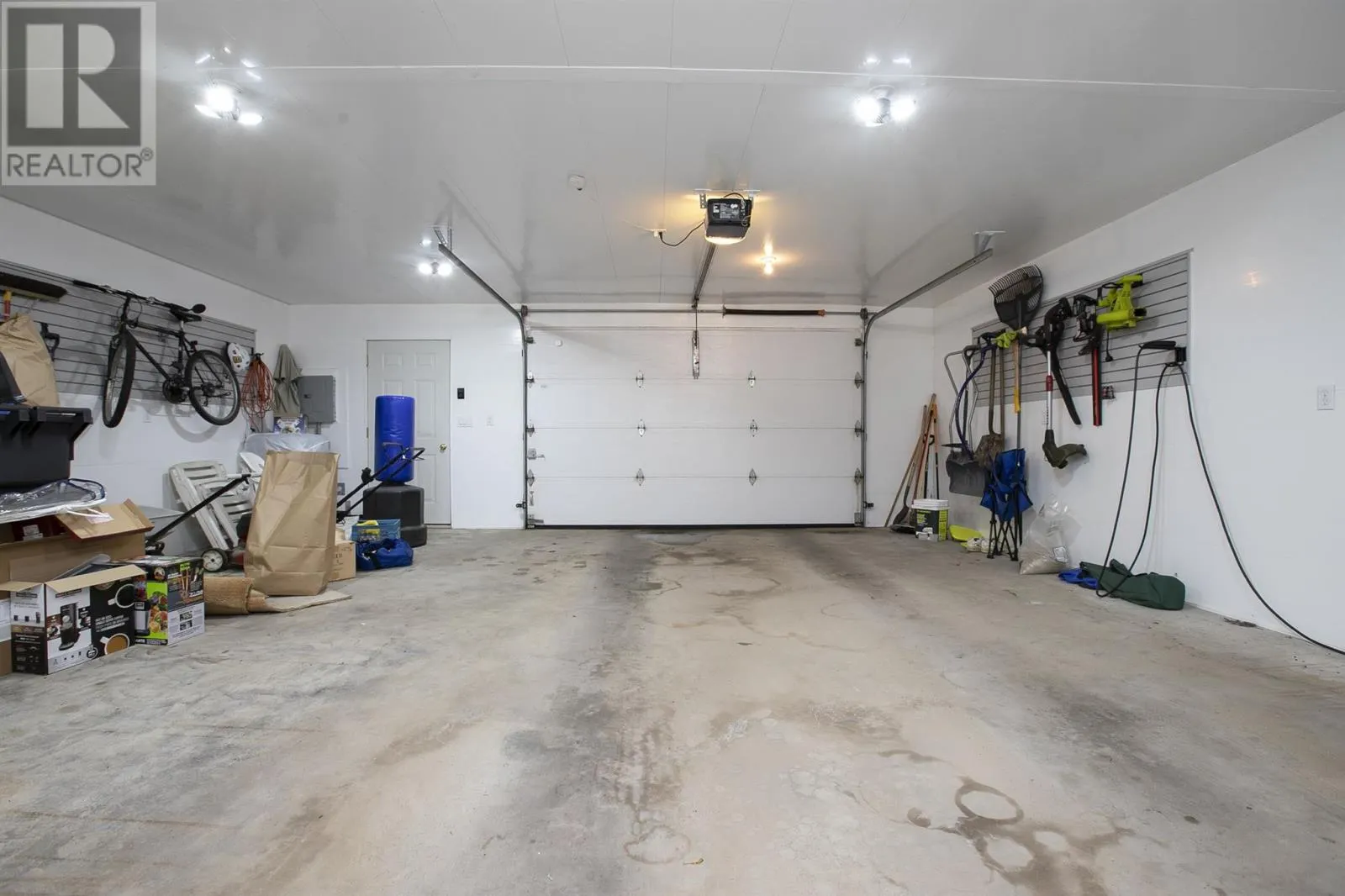 90 Taskar DR