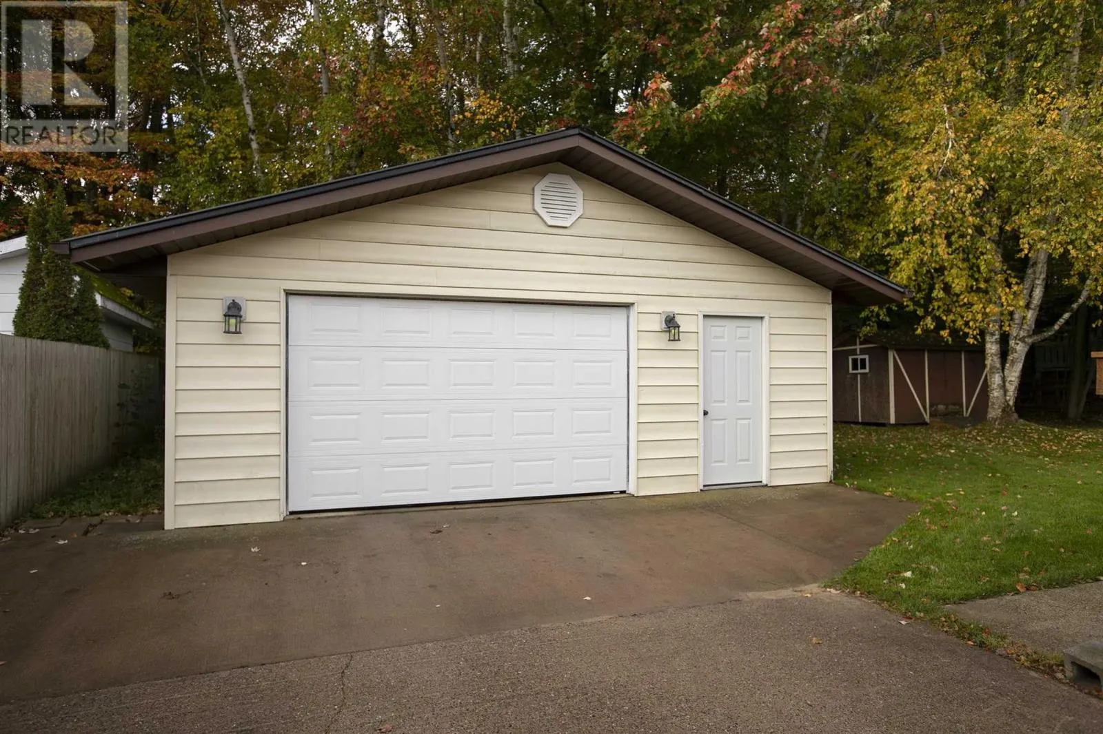 90 Taskar DR