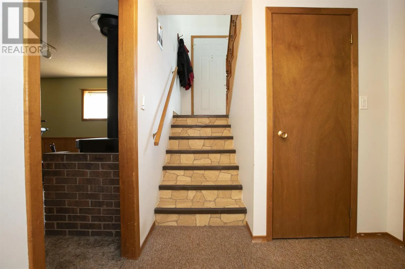 90 Taskar DR