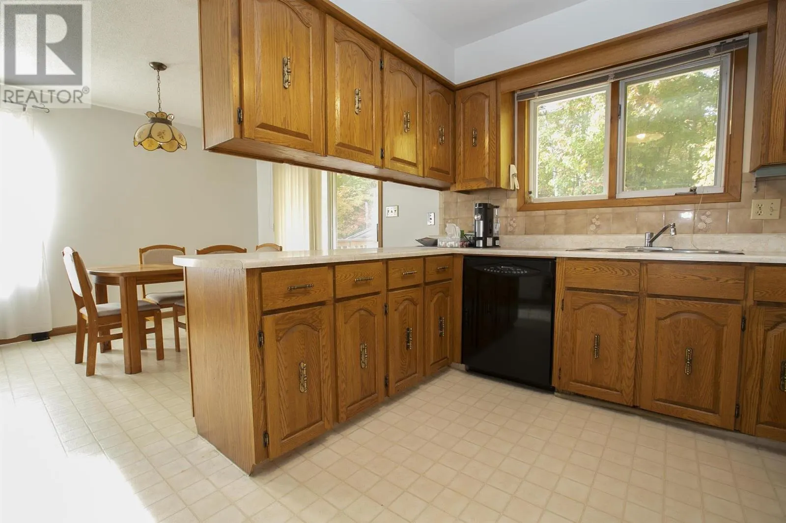 90 Taskar DR