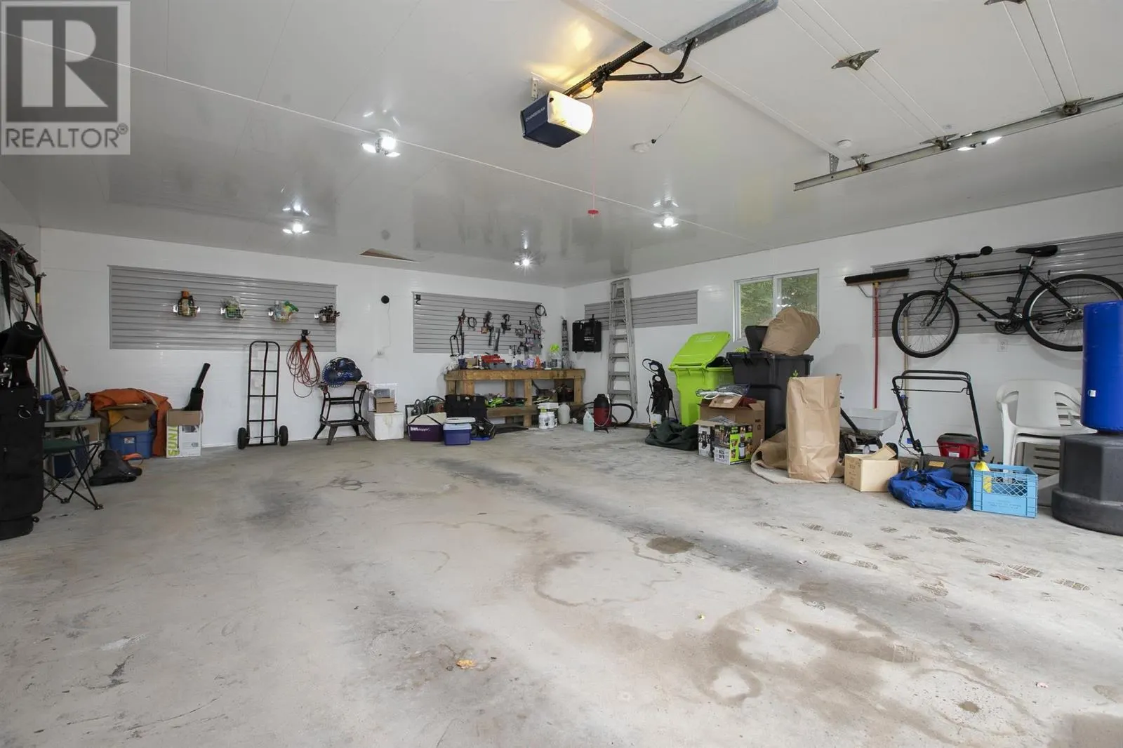 90 Taskar DR