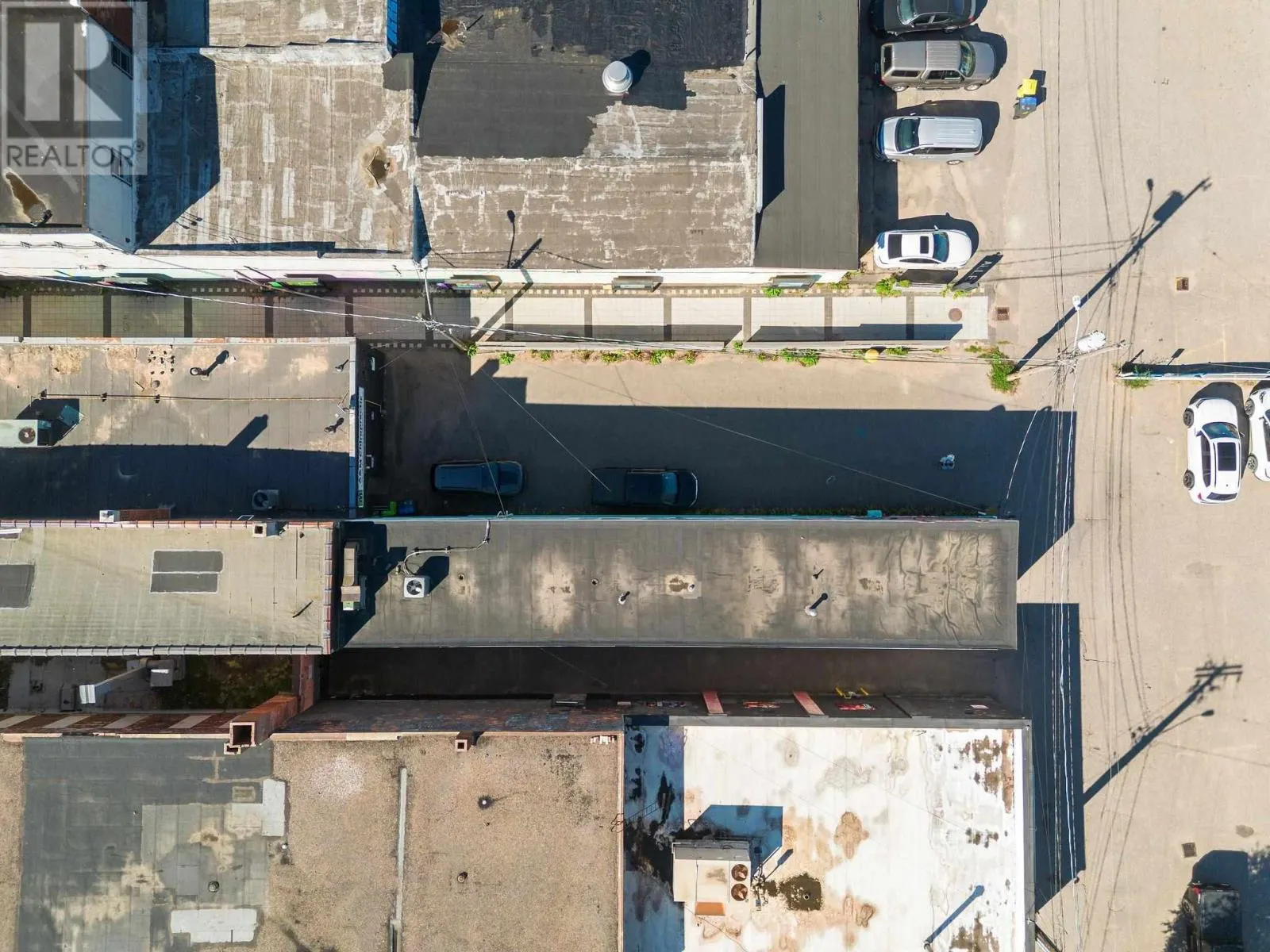 644 Queen ST W