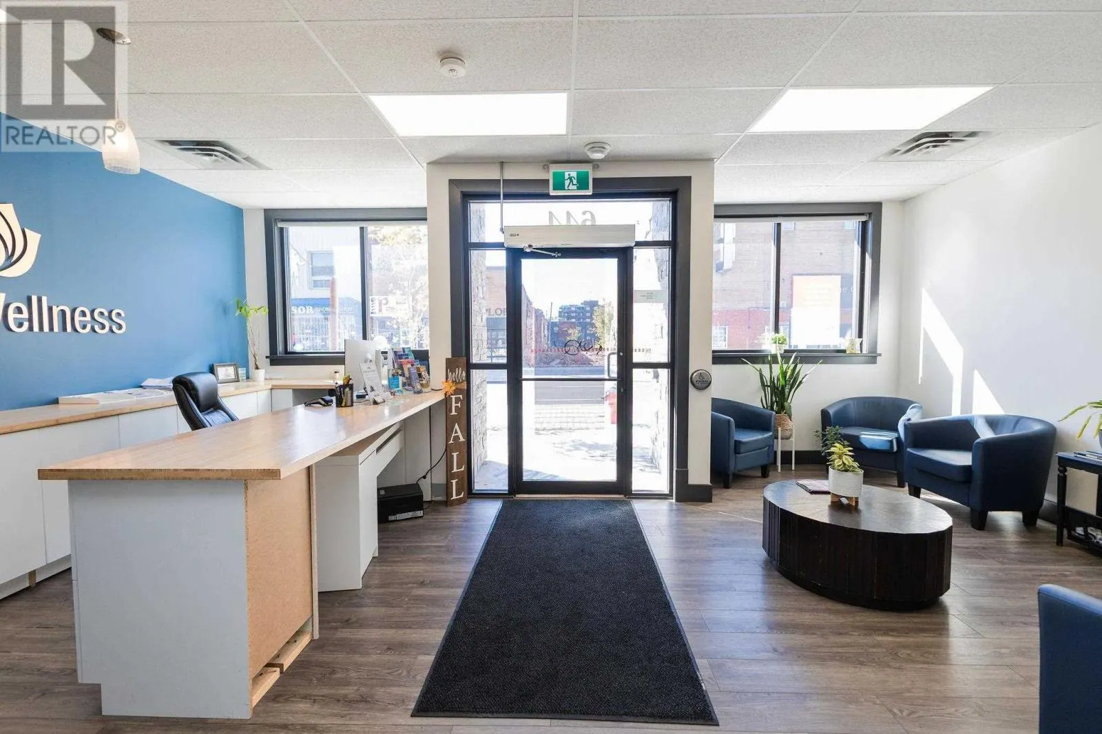 644 Queen ST W