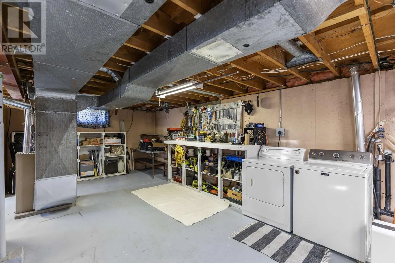 355 Sussex RD