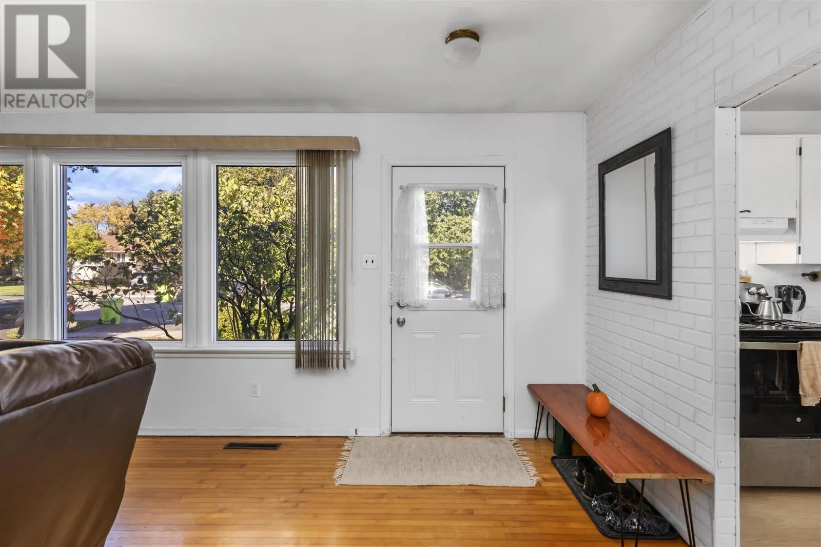 355 Sussex RD