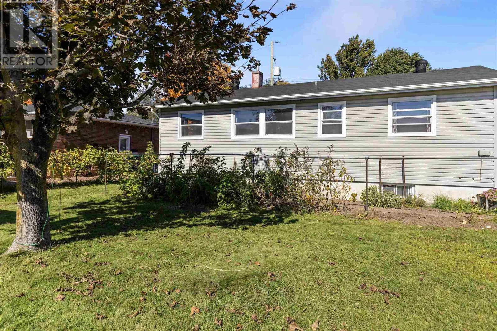 355 Sussex RD