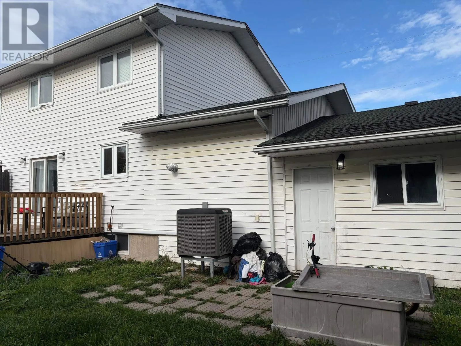 239 Langdon RD