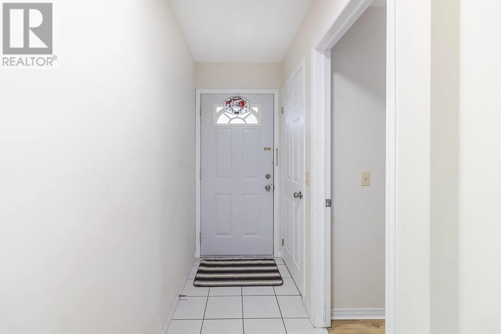 110-112 East Balfour ST