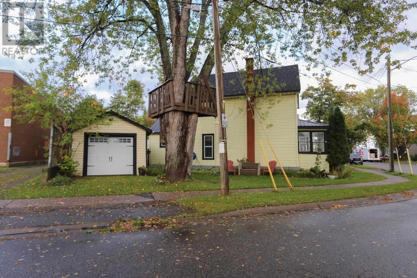 416 Northland RD