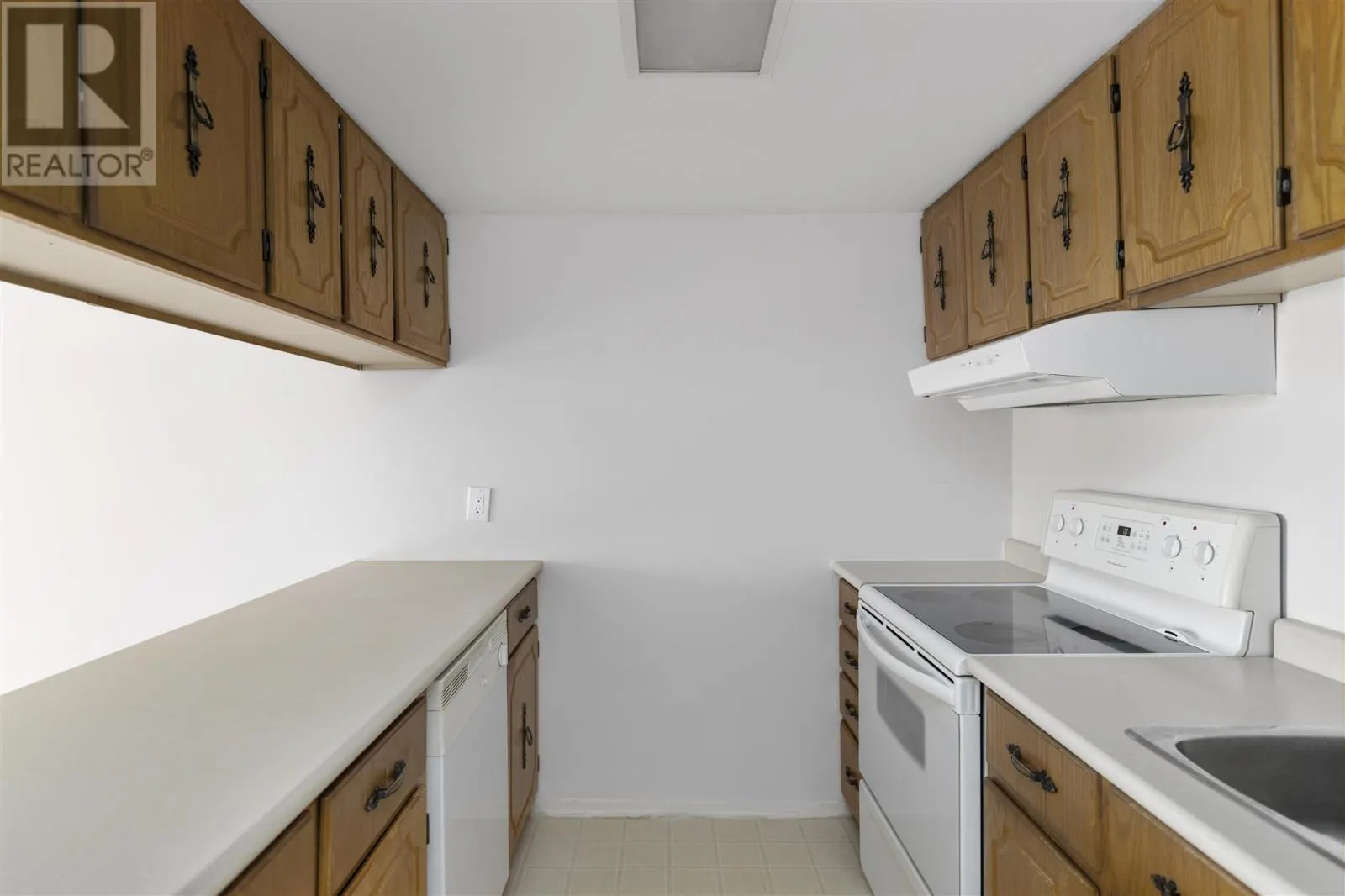 313 MacDonald AVE # 309
