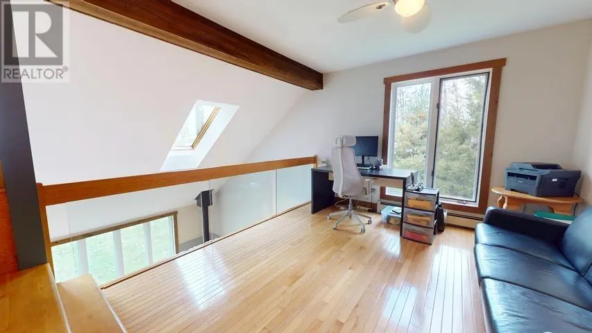 200 Watson RD