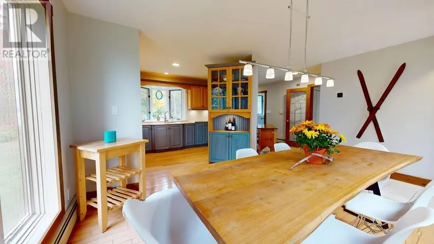 200 Watson RD