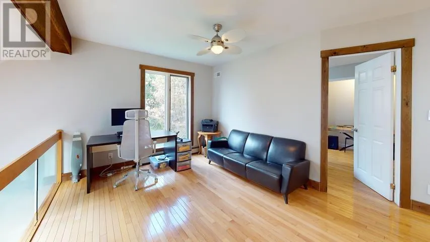 200 Watson RD