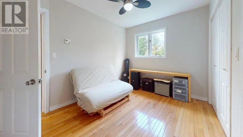 200 Watson RD