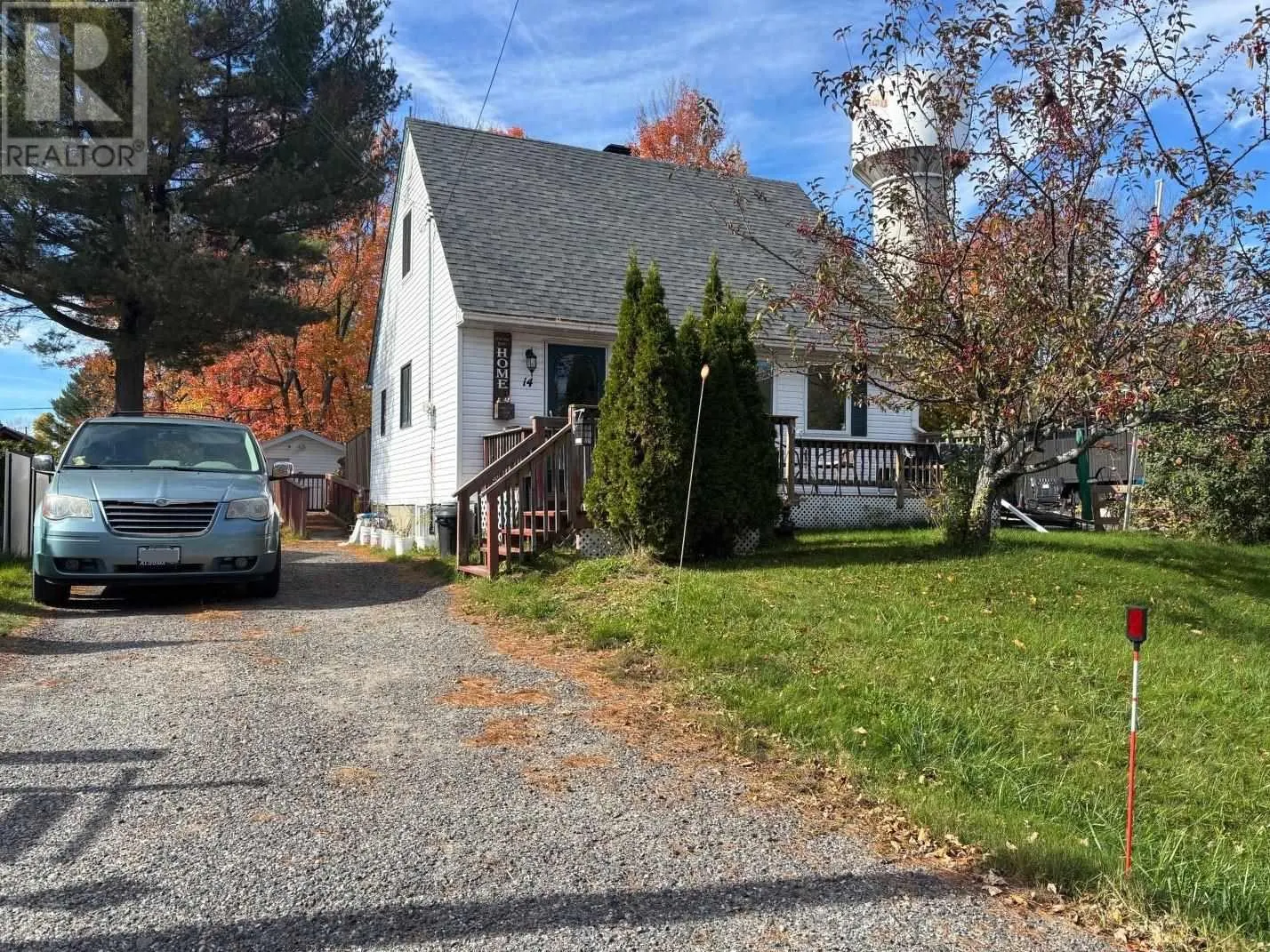 14 Cutler AVE